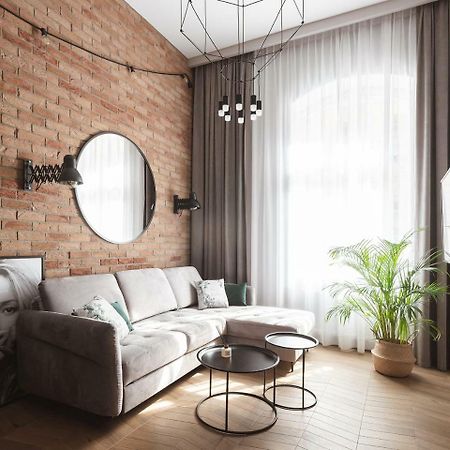 Loft Apartment Cracow Old Town 3Min Main Sq Krakow Luaran gambar